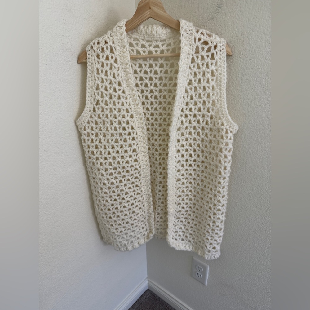 Vintage 70's handmade  Knitted Crochet Open Front Vest Hippie Boho Cream granny